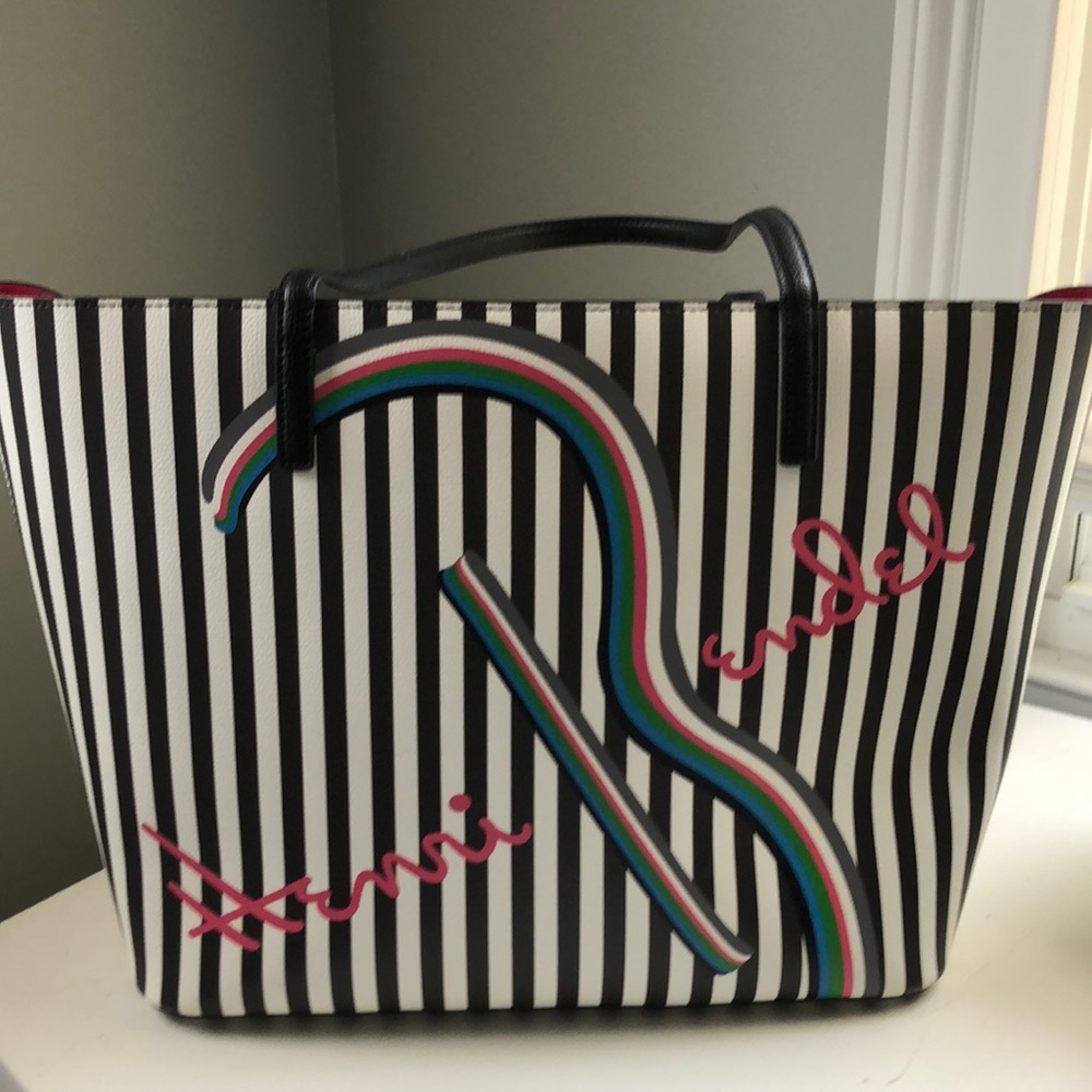 Henri Bendel zippered tote